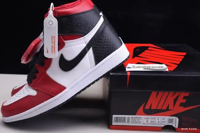 Cheap WMNS OG Air CD0461-601 Satin Snake Jordan 1 High 0509